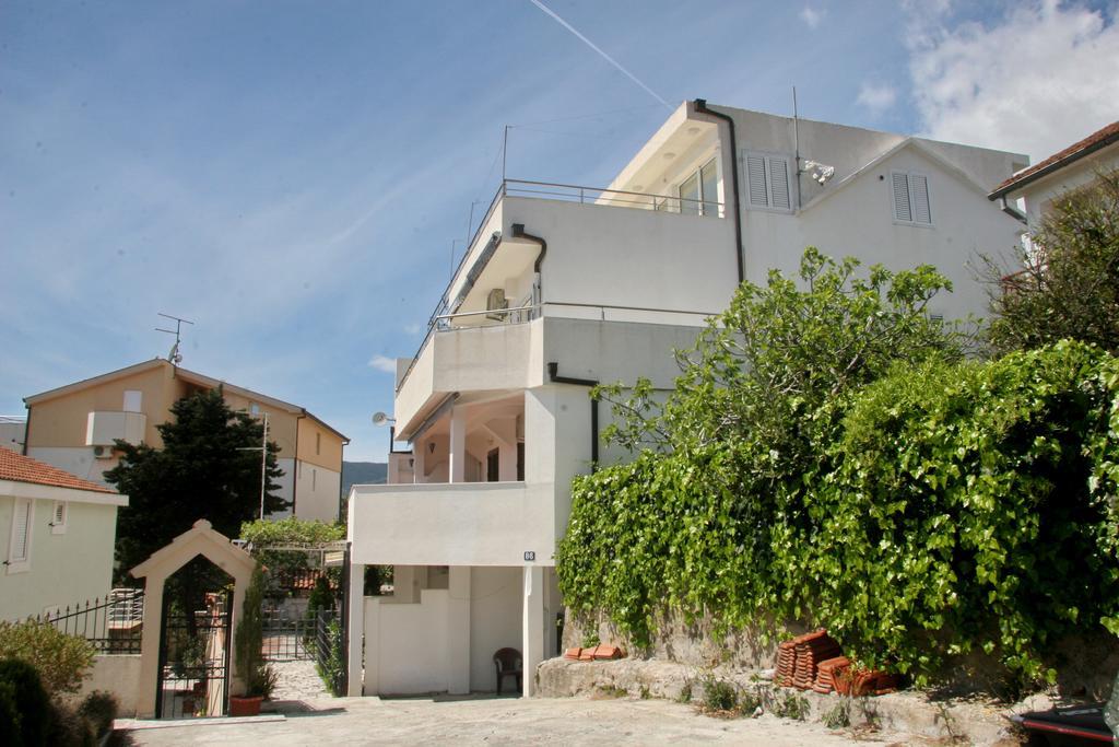 Sea View Apartments ヘルツェグ・ノヴィ エクステリア 写真